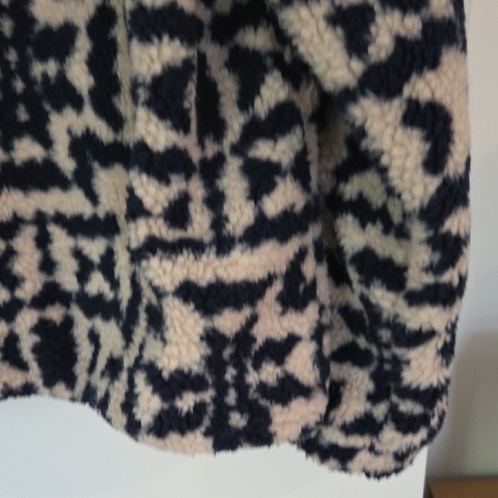 Herizon Sherpa Navy & Cream Fleece Jacket - Picture 12 of 15